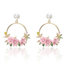 Load image into Gallery viewer, Trendy Cute Pink Flower Earrings