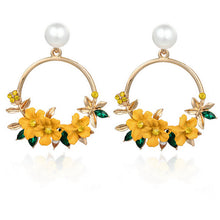 Load image into Gallery viewer, Trendy Cute Pink Flower Earrings