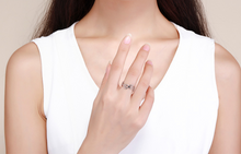 Load image into Gallery viewer, Paw Paw Ring